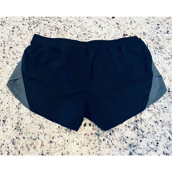 Under Armour womens Fly By 2.0 Running Shorts - Picture 3 of 5